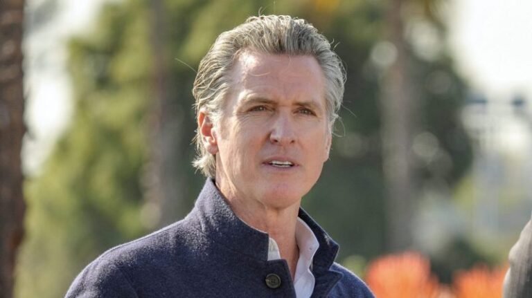 'He knows where to find me,' Newsom responds to Trump administration arrest threat