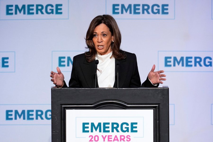 The Democratic Party needs Kamala Harris to run for governor
