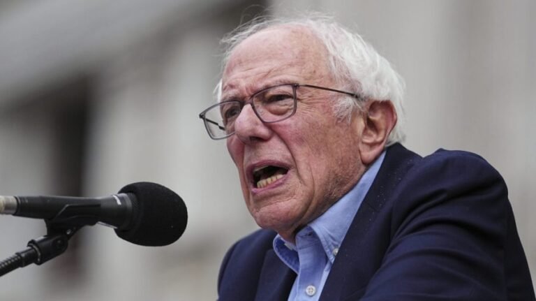 Sanders wades into battleground district with Wisconsin endorsement