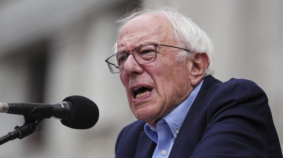 Sanders wades into battleground district with Wisconsin endorsement