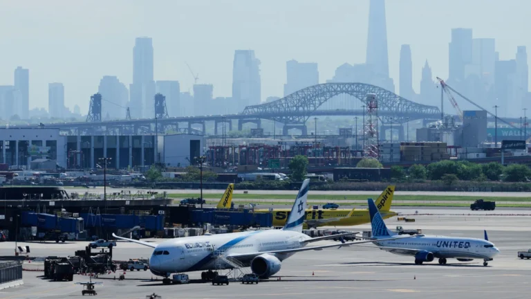 Newark Airport finishes runway project early.  Flight limits to lift soon