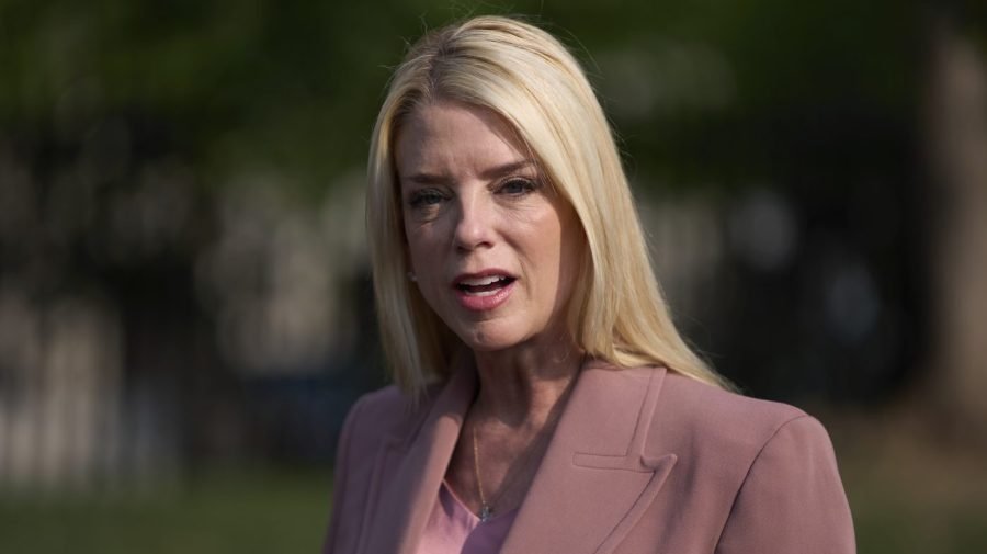 Bondi says California at 'good point': 'We're not scared to go further'