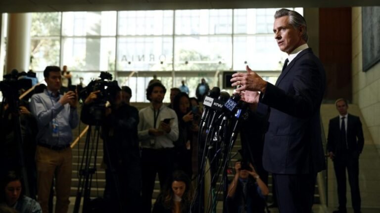 Gavin Newsom launches a Substack