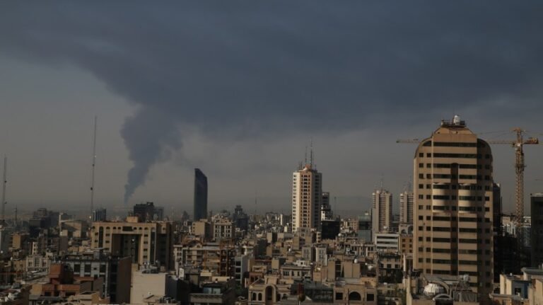 Israel, Iran exchange strikes for third day