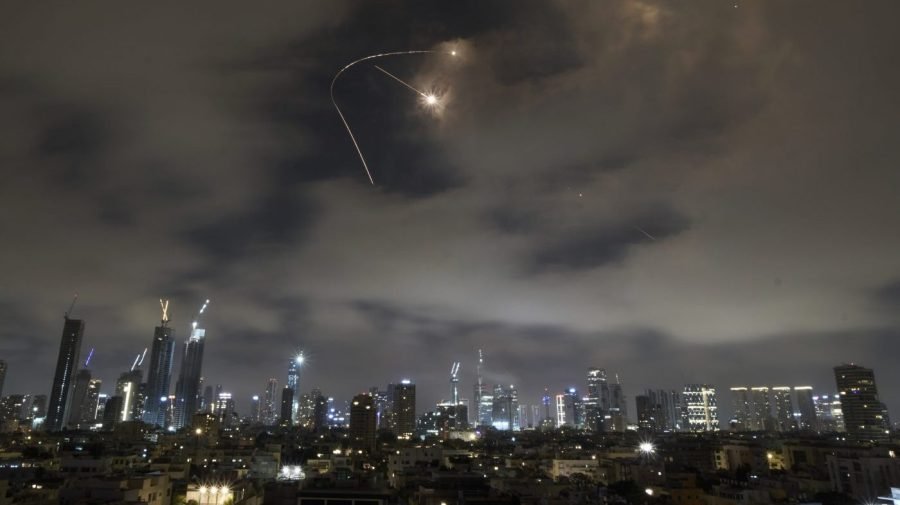 Anderson Cooper, CNN crew evacuate while on air in Israel