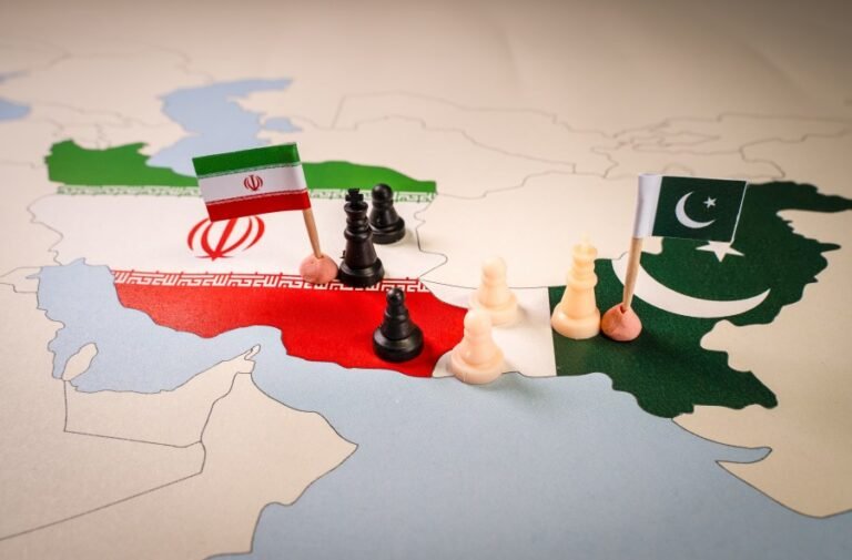 A lesson on nuclear weapons for Iran, from its neighbor, Pakistan