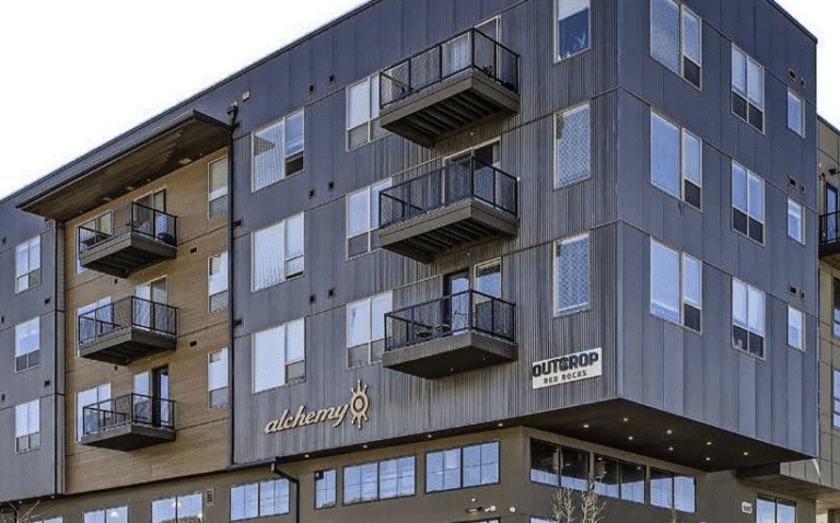 Golub, Altre Pick Up Golden Rental Community
