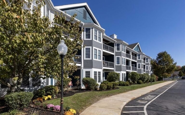 55-Plus Easton Apartment Complex Finds Institutional Buyer
