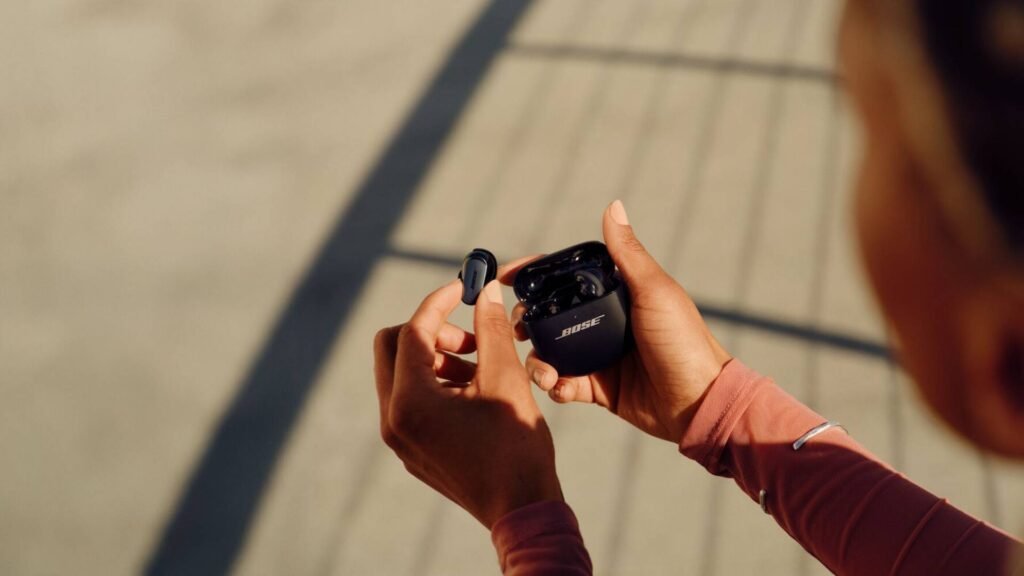 Bose’s latest Ultra earbuds have some AI-powered tricks for navigating your noisy world