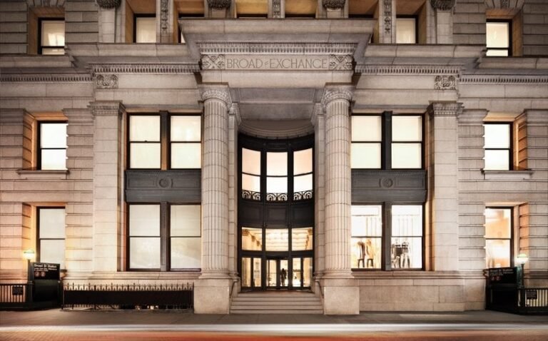SK Hospitality Group Takes Over Former Bobby Van’s Space at 25 Broad St.