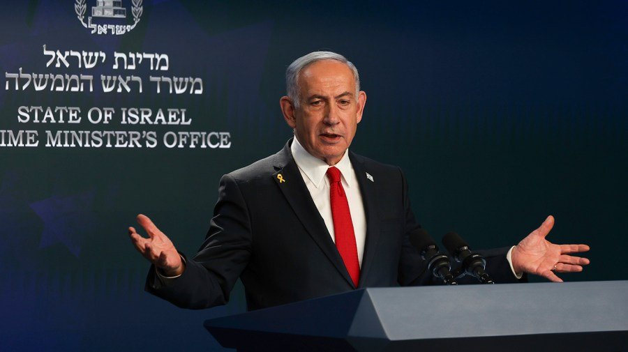 Netanyahu doesn't rule out targeting Iran's supreme leader
