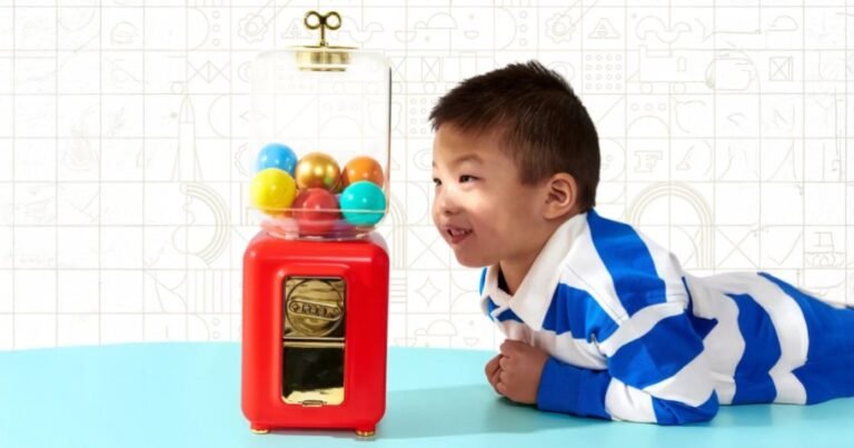 FAO Schwarz Toy Vending Machine Only $14.99 on Target.com – Includes 12 Mystery Toys!