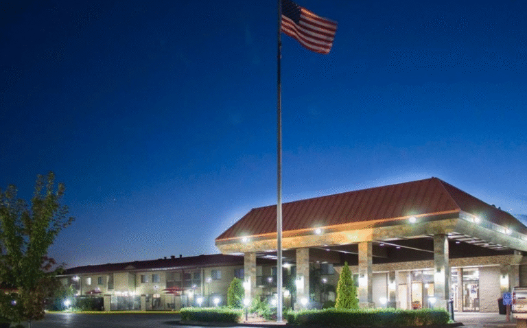 Gantry Secures $14M for Central Washington Hotel Refinance