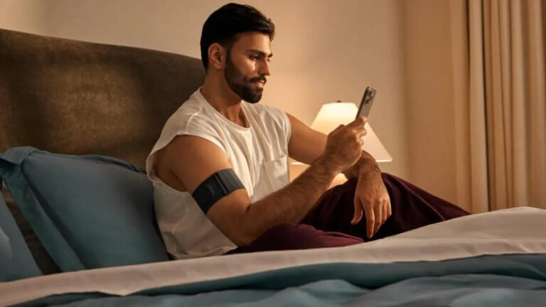Garmin Launches Sleep-Tracking Armband with Epic Battery Life
