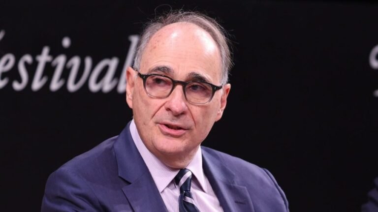 Axelrod on RFK Jr.'s vaccine moves: 'Genuine catastrophe in the making'
