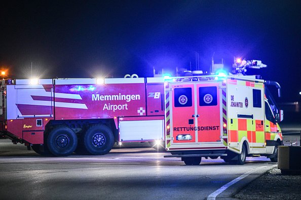 Intense turbulence injures 9 on Ryanair flight