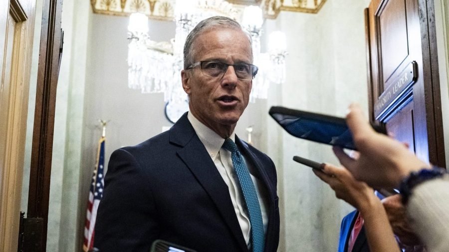 Senate wraps up 16-hour reading of Trump bill, moves to debate