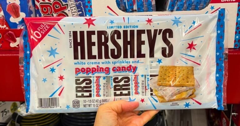 SIXTY Full-Size Hershey’s 4th of July Candy Bars Just $17.99 Shipped