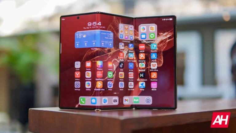 Samsung’s Wild Tri-Fold Phone Just Leaked — Titanium, No UDC, Snapdragon SoC & More