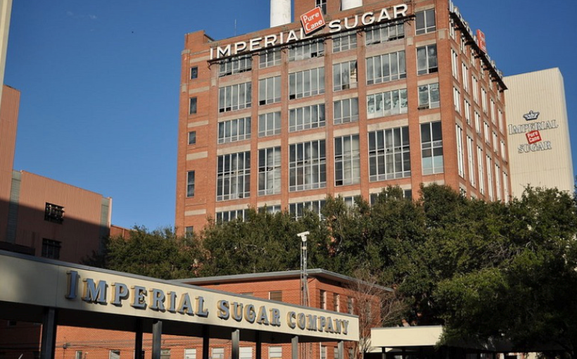 Sugar Land Buys Iconic Building, to Oversee Redevelopment