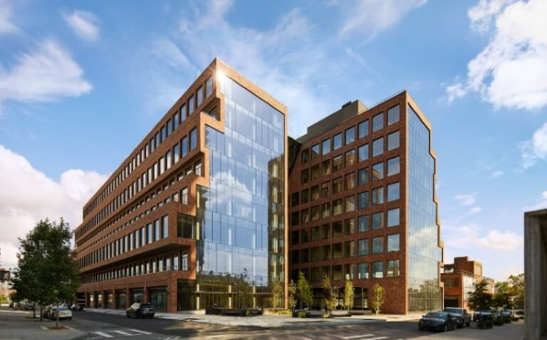Commerce Tech Firm Inks 30K-SF Lease at Williamsburg’s 25 Kent