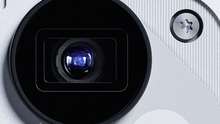 Nothing confirms the Phone 3 is getting a periscope lens, and here’s a gallery of what it can do