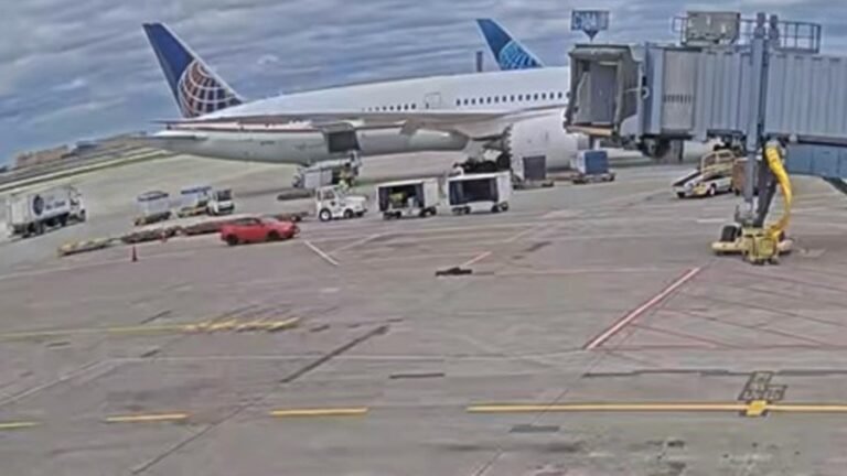 DoorDasher drives onto tarmac at Chicago's O'Hare Airport, exposing security flaw