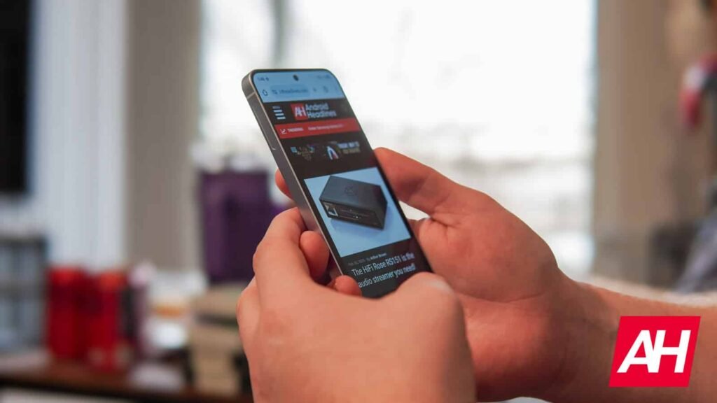 Tariffs Could Break the Smartphone Upgrade Habit in 2025