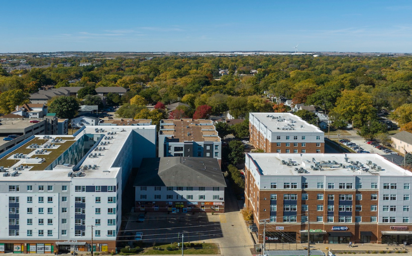 JLL Arranges Sale of Student Housing Property Near Illinois State University