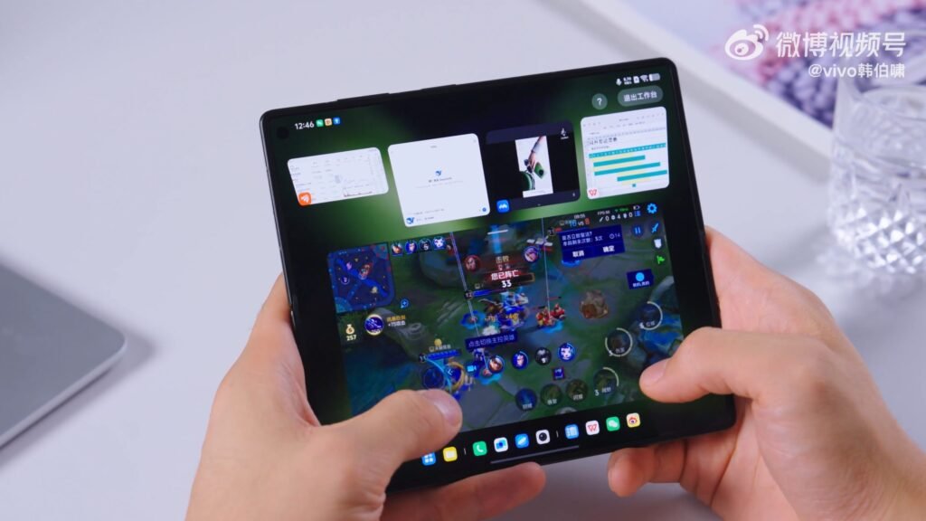 Two Apps? That’s Cute. This New Foldable Runs Five and Laughs at OnePlus