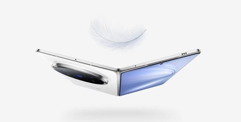Vivo X Fold 5 Launches and Offers Deep Compatibility with Apple’s Products