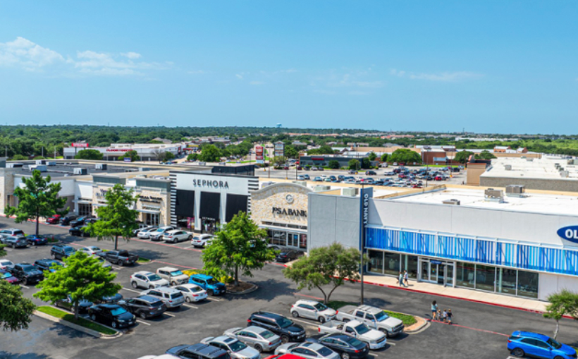 Whitestone REIT Acquires FW Retail Center