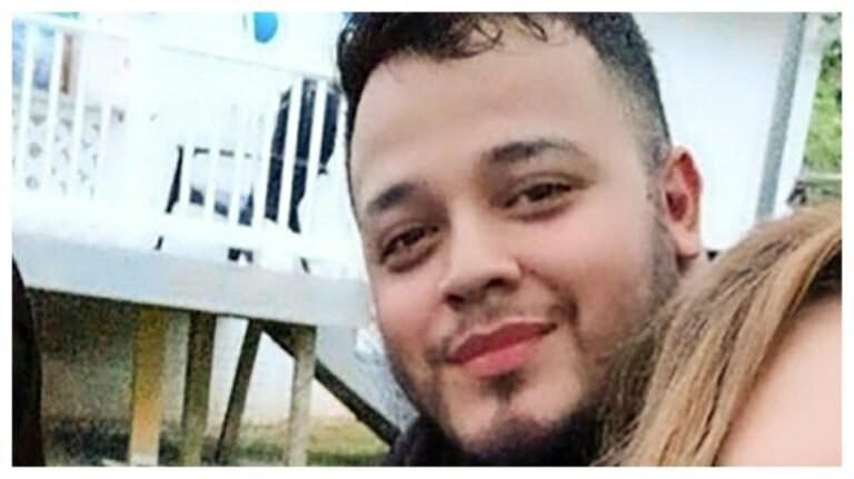 Abrego Garcia pleads not guilty to human smuggling charges
