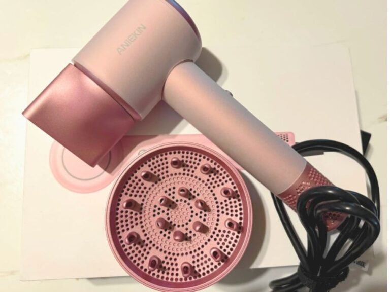 Highly-Rated Ionic Hair Dryer w/ Magnetic Attachments Only $67.99 Shipped on Amazon