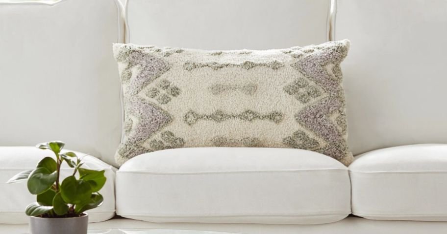 Up to 55% Off Better Homes & Gardens Home Decor on Walmart.com