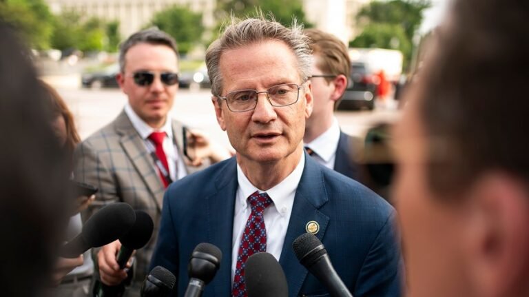 Burchett calls Republicans advocating US intervention in Iran 'war pimps'