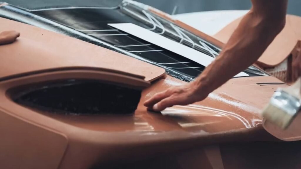 Lanzante's McLaren F1 GTR Homage Is Taking Shape