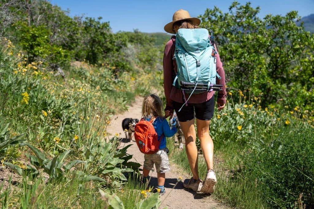How to Tell If a Hiking Daypack Fits You Well (and Why It Matters)