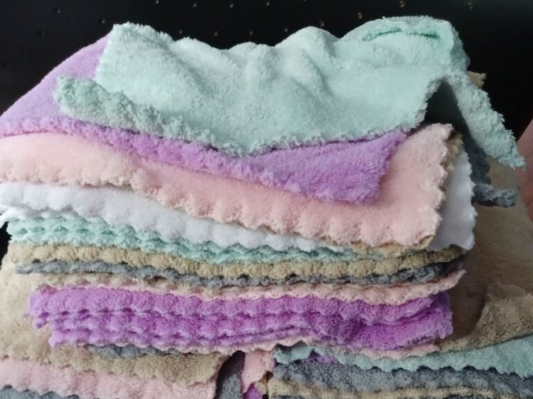 Highly-Rated Kitchen Dishcloth 24-Pack Only $5.68 Shipped on Amazon