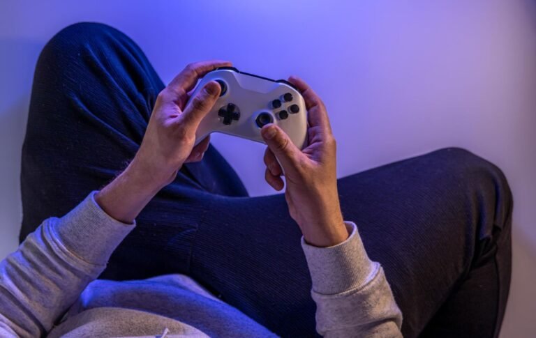 Why the Soulslike Games Loop Is Irresistible in a Time of Instant Gratification