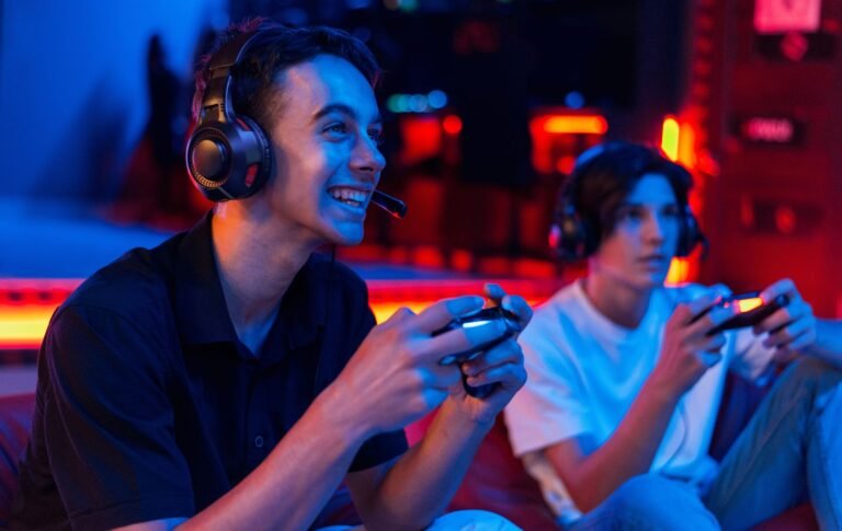 How Minecraft Unified Players Across Consoles, PC, Mobile, and the Cloud