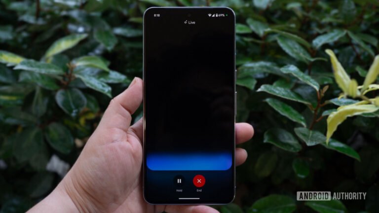 Gemini Live gets real-time captions for more discreet conversations
