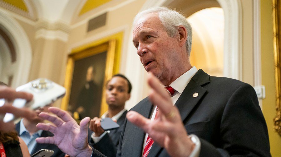 Trump’s megabill hits more trouble as Senate conservatives demand changes
