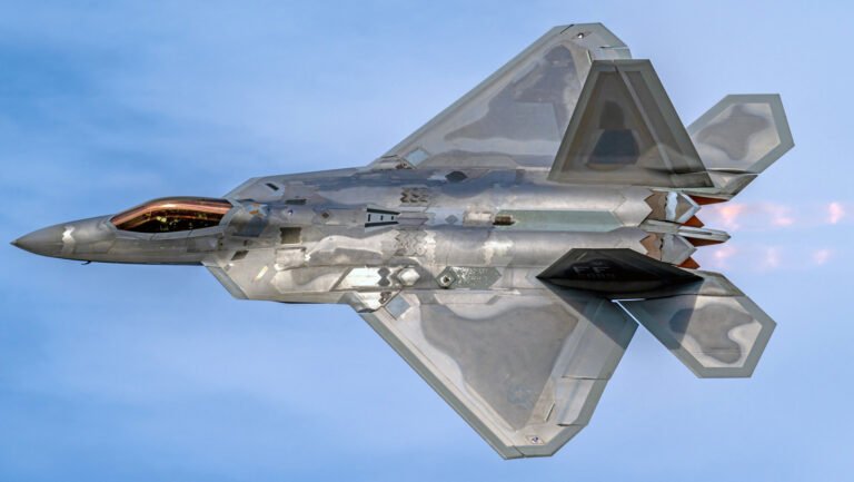 Why Did The U.S. Air Force Cancel The F-22 Raptor?
