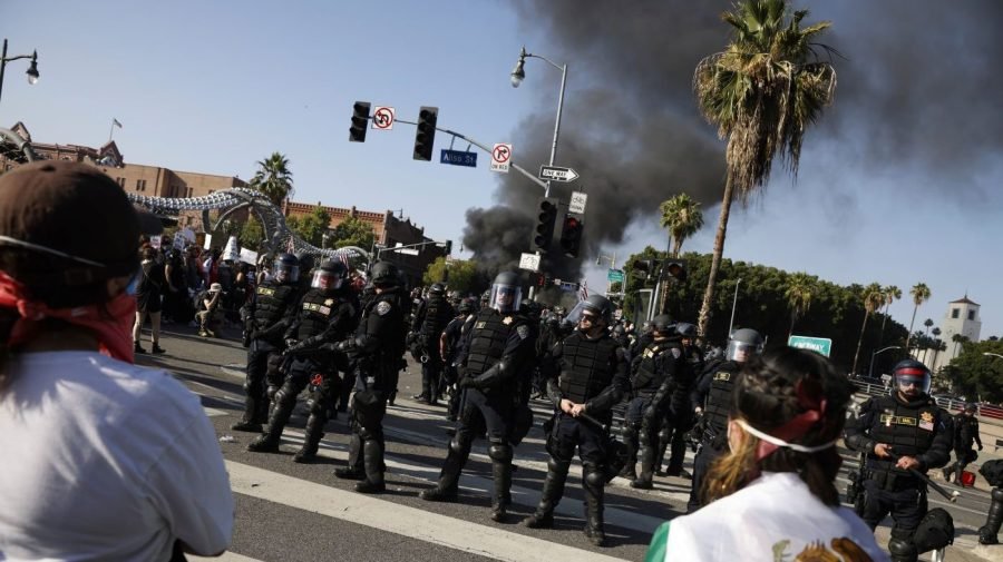 Civil rights groups: Troops in LA 'alarming'