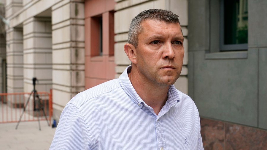 DC police officer convicted for Proud Boys leaks sentenced to more than year in prison