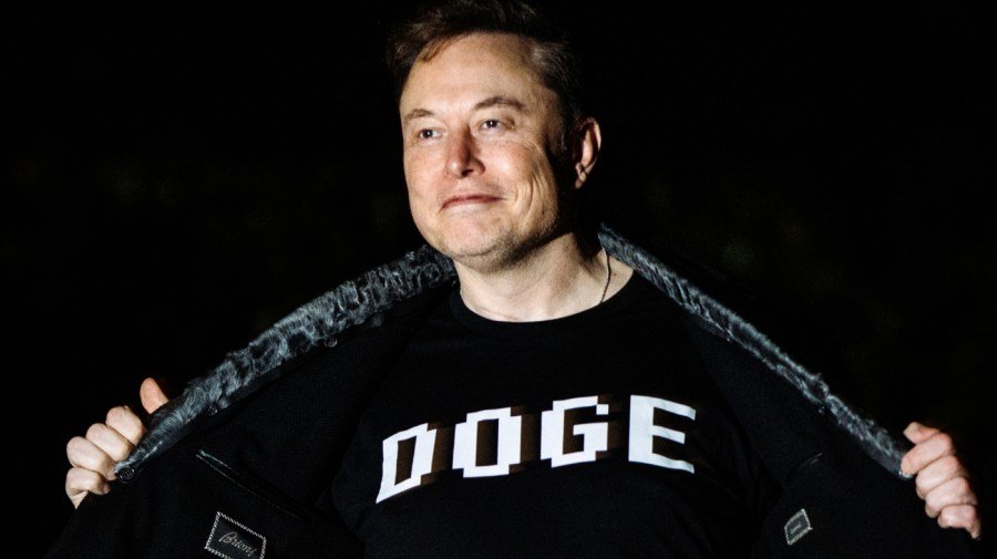 Musk says he doesn't 'wanna take responsibility' for all Trump actions