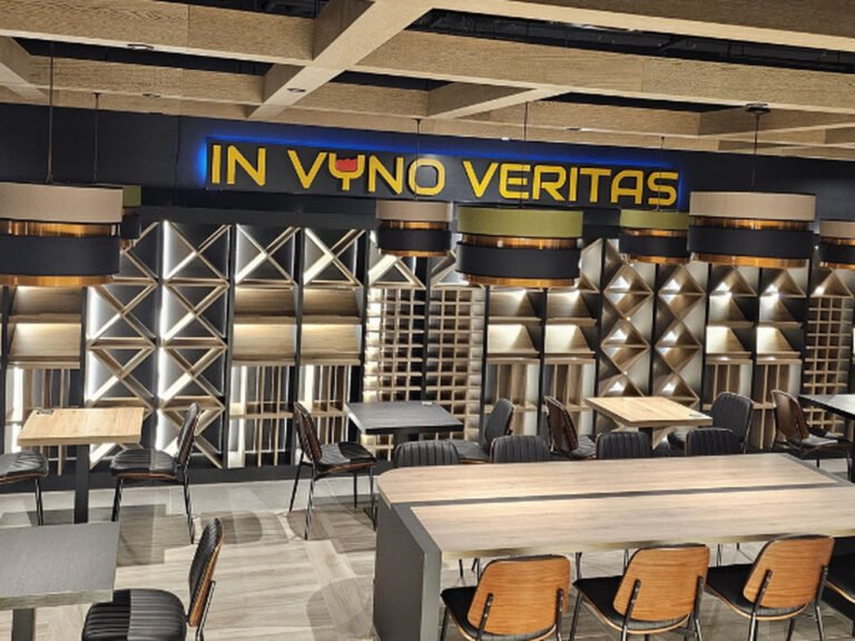 Is The New Italian Restaurant in Trump Wall Street Already in Hot Water?
