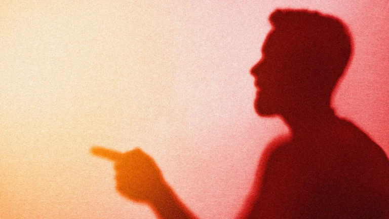 5 signals that make you instantly more trustworthy at work