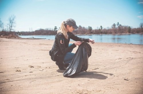 Clothe Yourselves with Humility – 1 Peter 5:5b